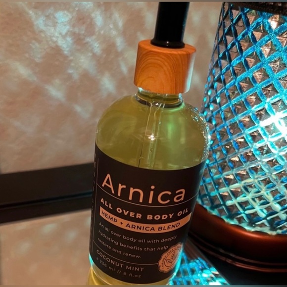 Earth Goodness Bath & Body Earth Goodness Arnica All Overbody Oil Hemp Arnica Blend Coconut